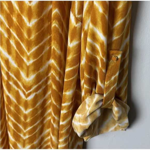 CATO Tunic Top Plus Size 18W 20W Blouse 3/4 Roll-Tab Sleeves Stretch Gold Yellow - Picture 4 of 7